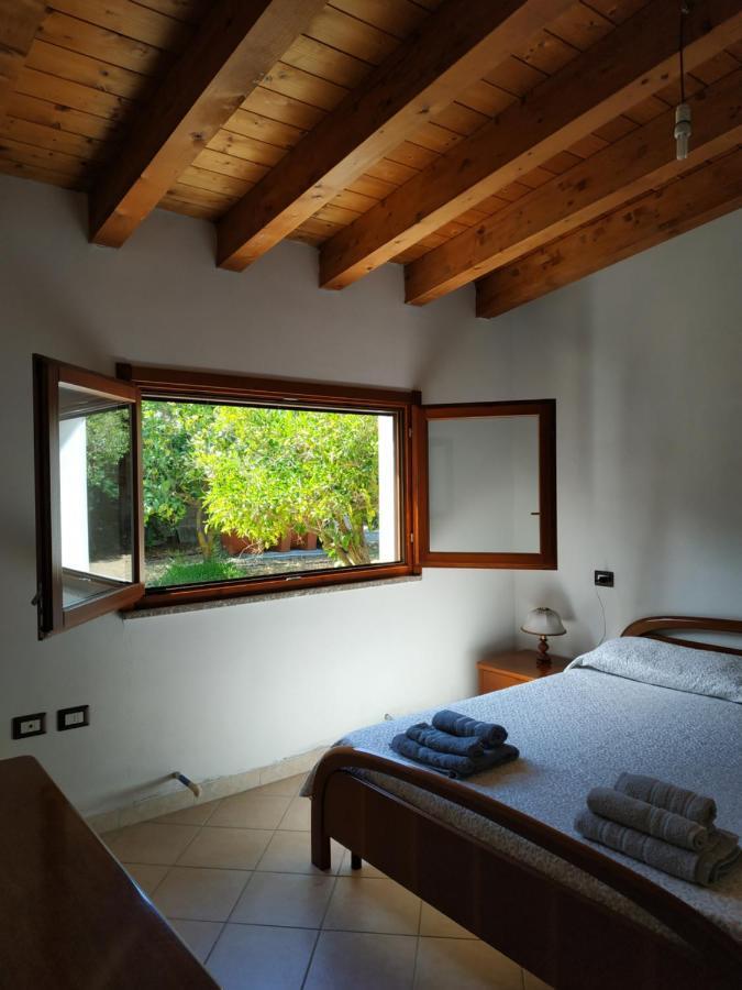 Cottage Su Merti Country Iglesias Exterior foto